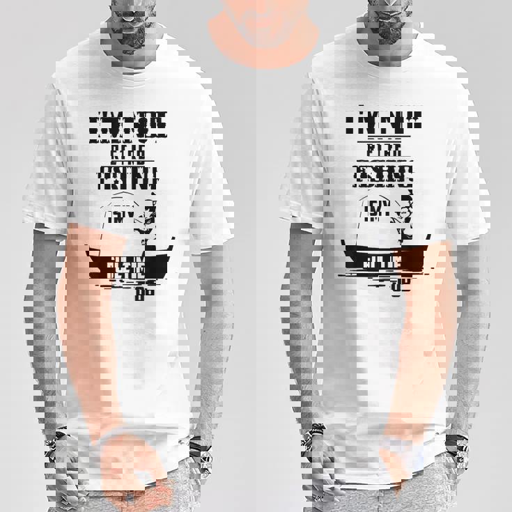 Cute I'm Not Retired Fishing Is My Full-Time Job ギフト Tシャツ 面白い贈り物