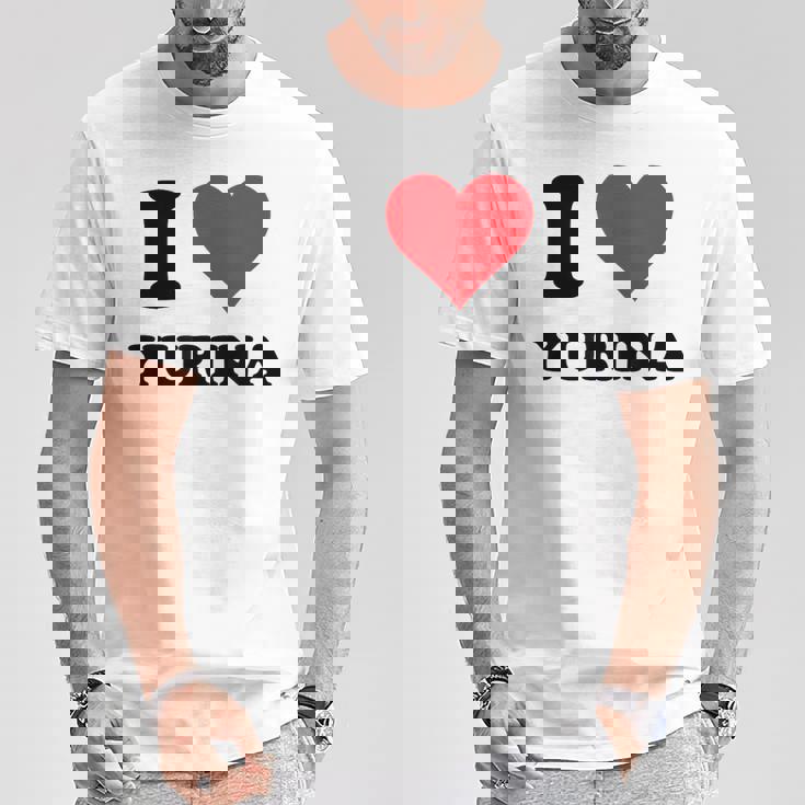 I Heart Yurina ファーストネーム I Love パーソナライズ Tシャツ 面白い贈り物