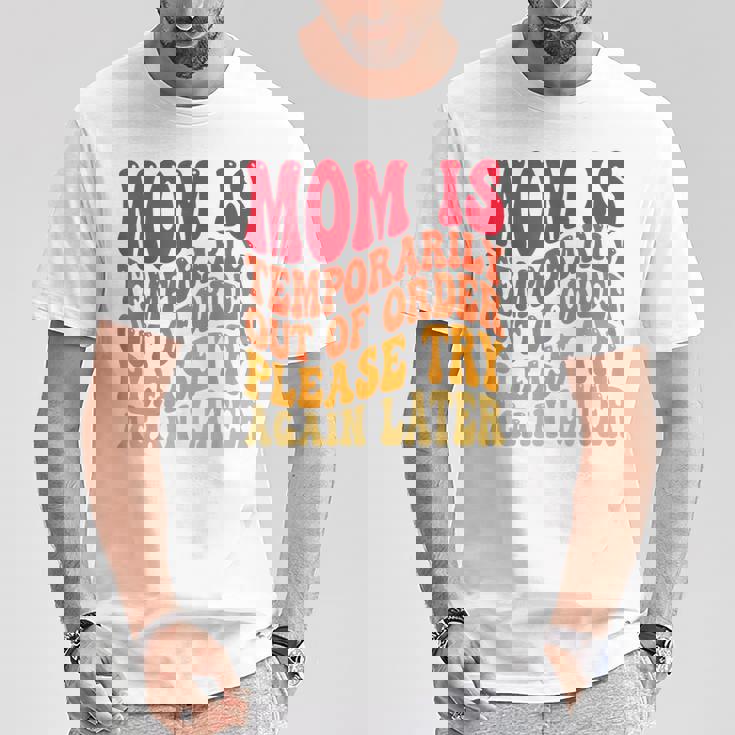 Momは一時的に順不同でおもしろいジョーク ママ向け Tシャツ 面白い贈り物