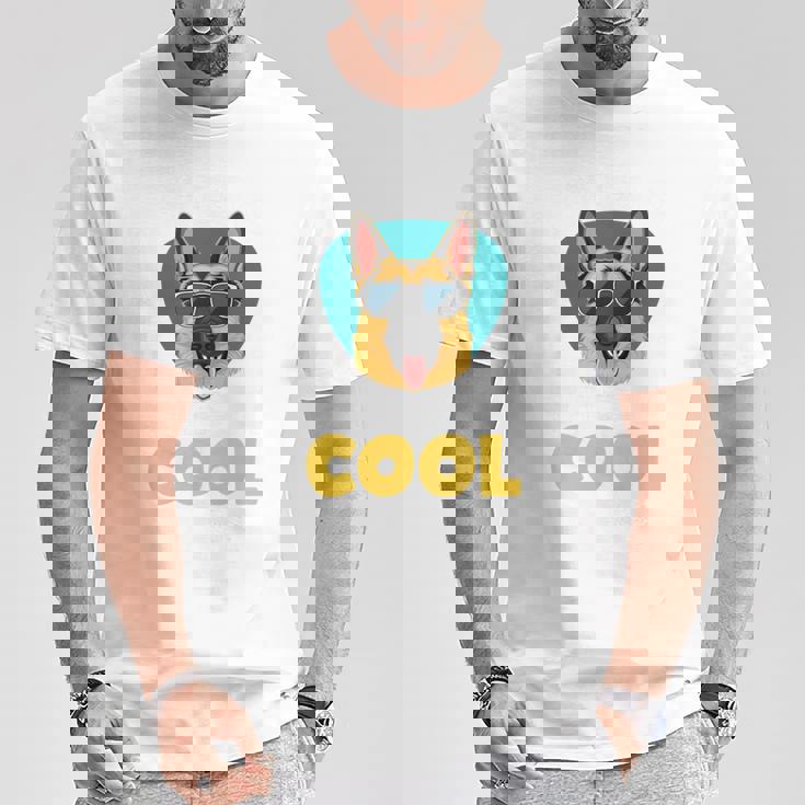 My Dog Thinks I'm Cool サングラス ジャーマンシェパード ドッグオーナー 長袖tシャツ Tシャツ 面白い贈り物