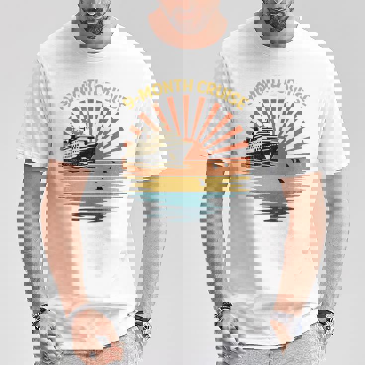 Nine Month Cruisehipunset Withharks In Ocean 長袖tシャツ Tシャツ 面白い贈り物