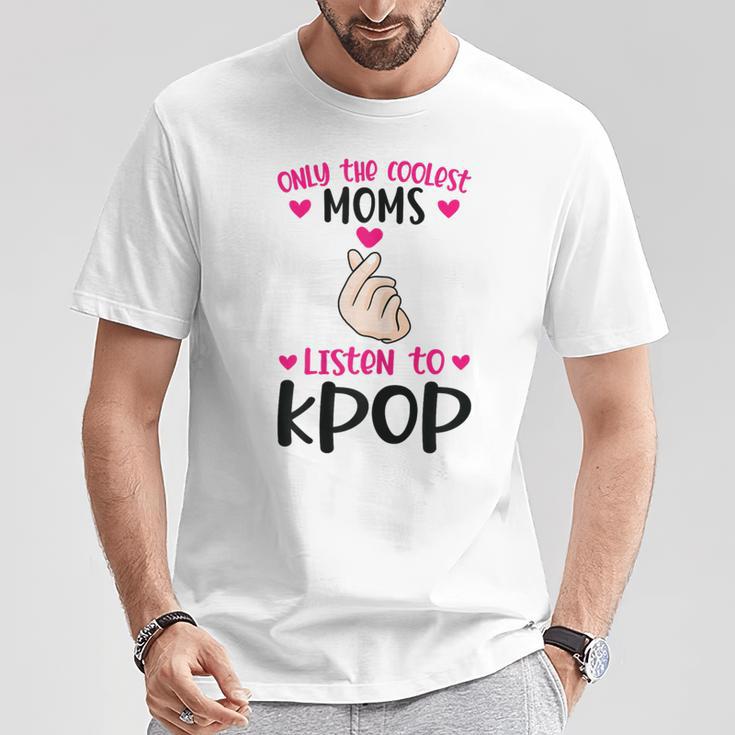 Seules Les Mamans Les Plus Cool Écoutent Les Produits Kpop Kpop T-Shirt Cadeaux drôles