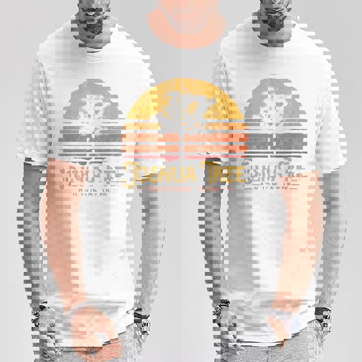 Vintage Joshua Tree National Park Retro Tシャツ 面白い贈り物