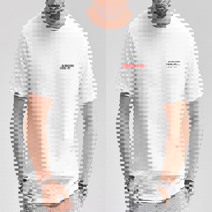 「Cleanse Them In Atomic Fire」核ガンジーミームの引用 長袖tシャツ Tシャツ 面白い贈り物