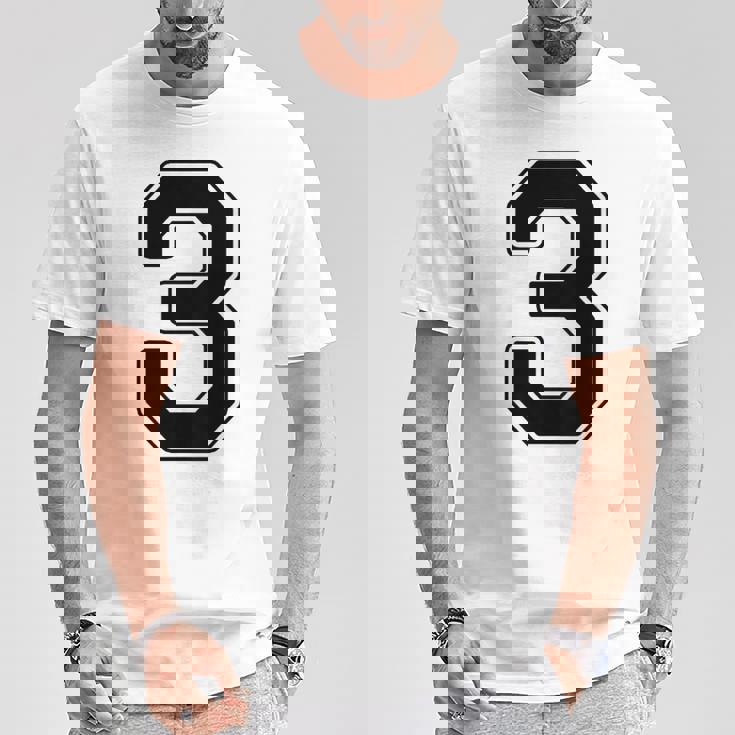 【バックプリント・背中側】3 数字 背番号 ユニフォーム ナンバー【ブラック／黒の文字】スポーツ 野球 サッカー 部活 Tシャツ 面白い贈り物