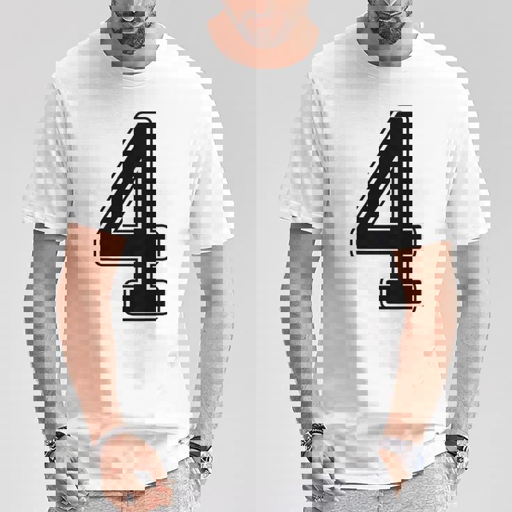 【バックプリント・背中側】4 数字 背番号 ユニフォーム ナンバー【ブラック／黒の文字】スポーツ 野球 サッカー 部活 Tシャツ 面白い贈り物