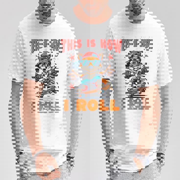 これが私がクールなフォックススケートをスケートボードで転がす方法です Tシャツ 面白い贈り物