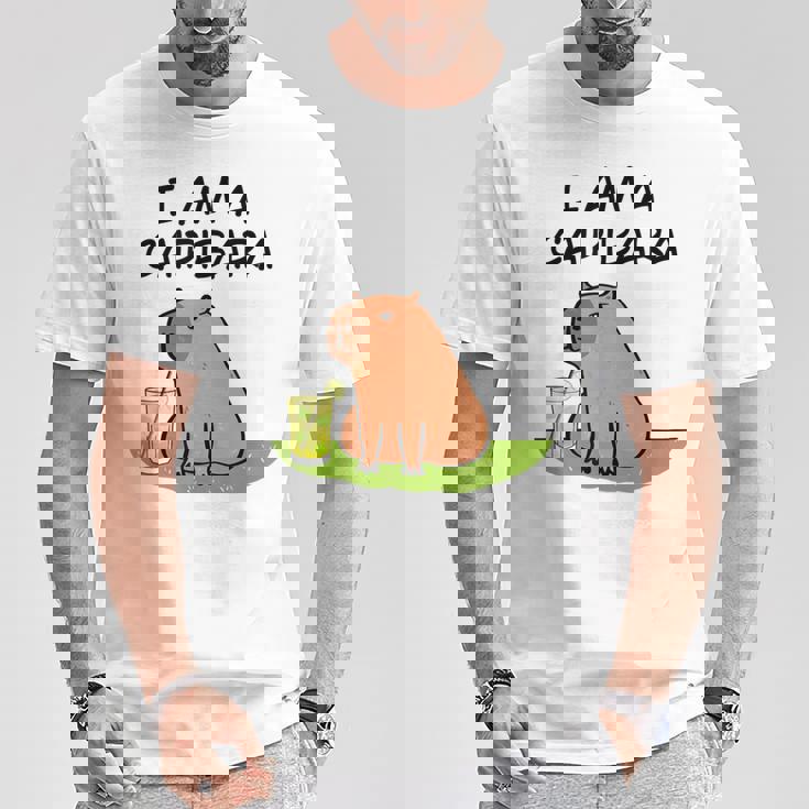 アイ・アム・ア・カイピバラ～カイピリーニャ・カクテル好きのカピバラ～ Tシャツ 面白い贈り物