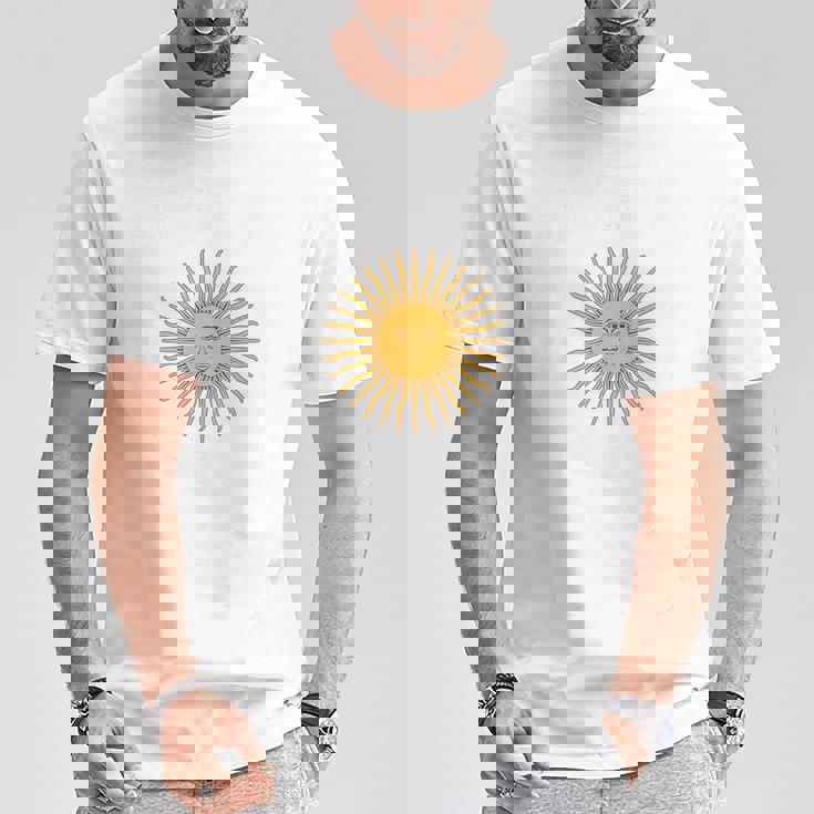アルゼンチン国旗 アルゼンチン代表チームスタイル 5月の太陽 Tシャツ 面白い贈り物