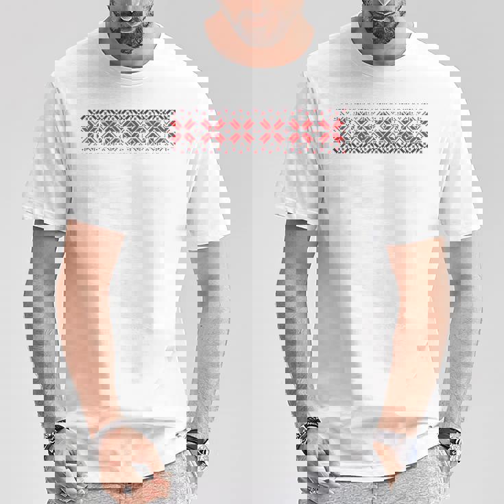 ウクライナの刺繍入り民族コスチュームyshyvanka ウクライナ Tシャツ 面白い贈り物