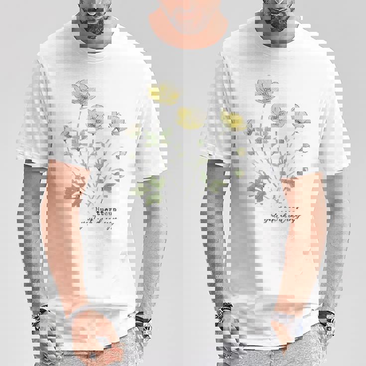 キンポウゲ 花柄 ボタニカルtシャツ ヴィンテージ 自然 野花 アート Tシャツ 面白い贈り物