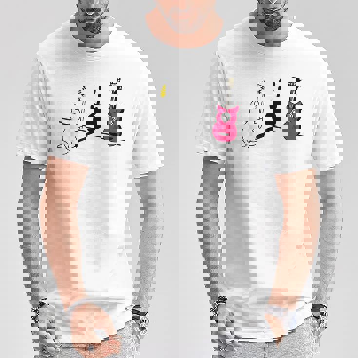 ギターの影を作る猫デザイン Tシャツ 面白い贈り物