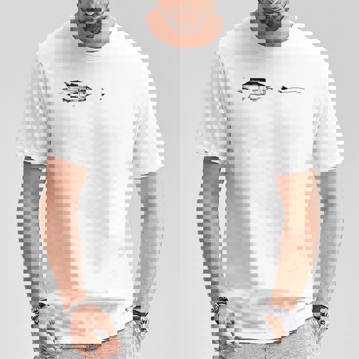 グラフィックフライフィッシングフックライン フィッシュマグロ Tシャツ 面白い贈り物