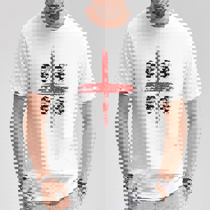 サルディニア国旗イタリア、四つのムーア国旗、グランジアート効果 Tシャツ 面白い贈り物