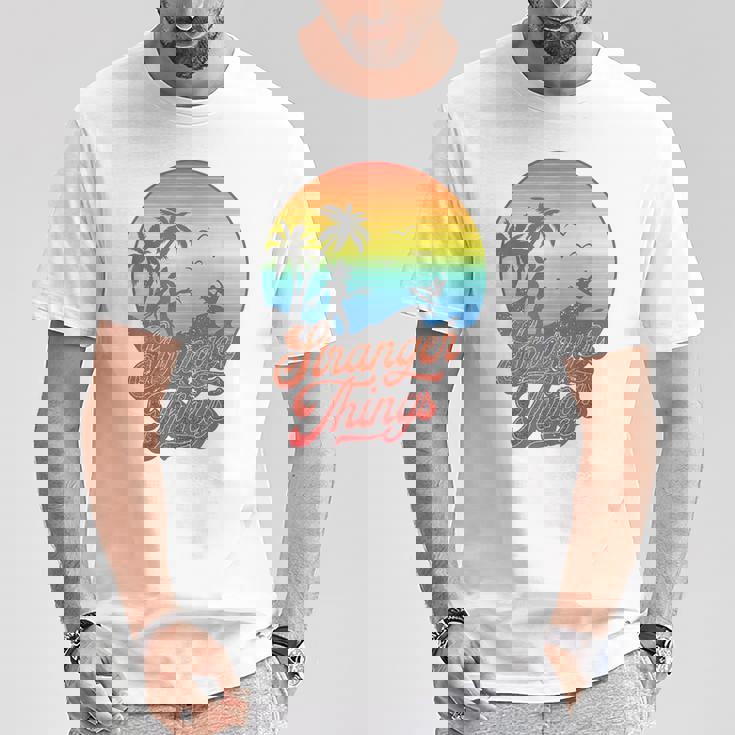 ストレンジャー・シングス サーファーボーイ ピザ デモゴルゴン カリ レトロ 80年代 Tシャツ 面白い贈り物