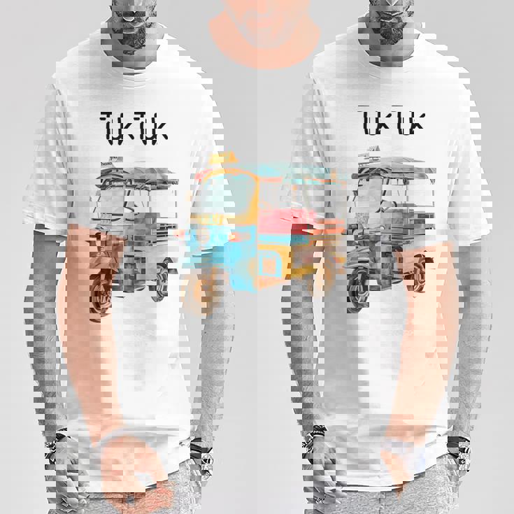 タイ トゥクトゥク バンコク Tシャツ 面白い贈り物