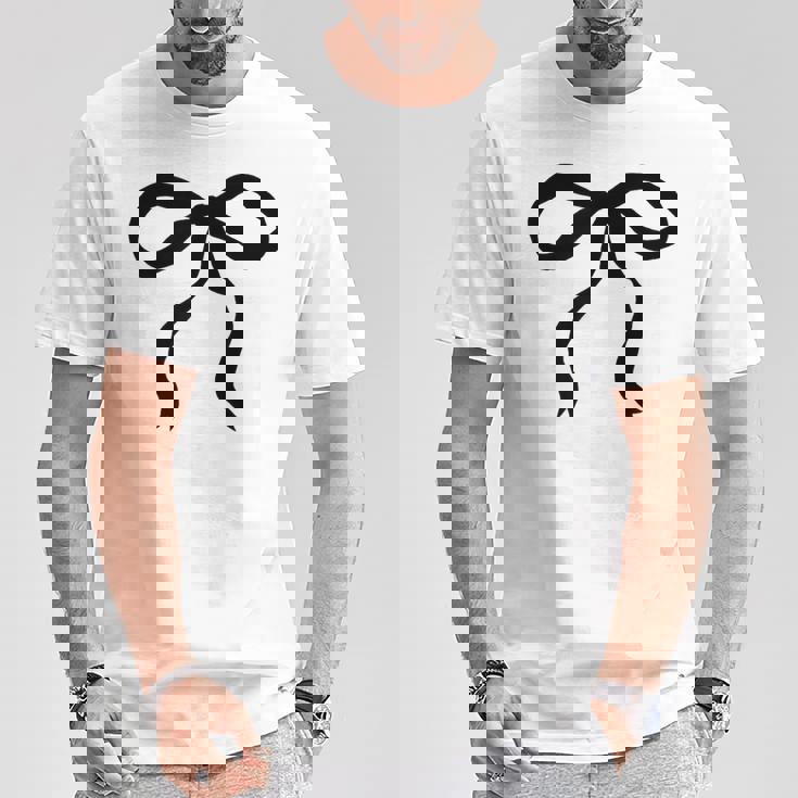 タンサンドベージュにかわいいブラックリボンリボンの美的 Tシャツ 面白い贈り物