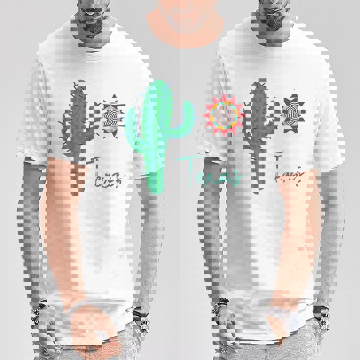 テキサス キュート 気まぐれなサボテン 南西部の太陽 砂漠 バケーション Tシャツ 面白い贈り物