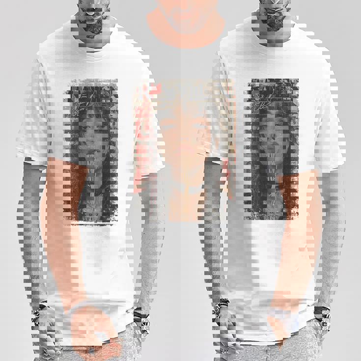 バックプリントtシャツ ピンナップガール ラーメン ヌードル アニメ マンガ アジアン ラーメン Tシャツ 面白い贈り物