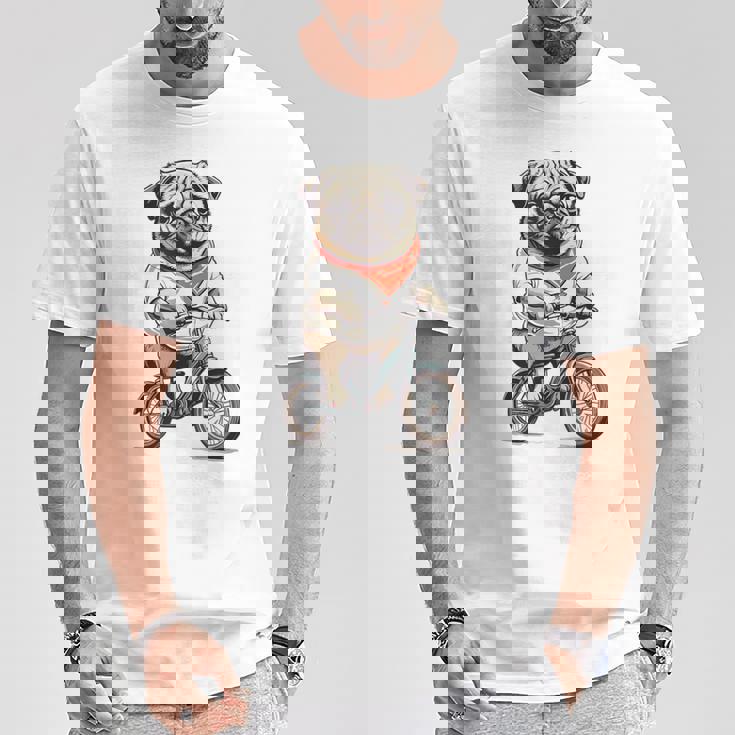 パグ いぬ イラスト パグ好き 犬好き 自転車 かわいい おもしろ レトロ かっこいい Tシャツ 面白い贈り物