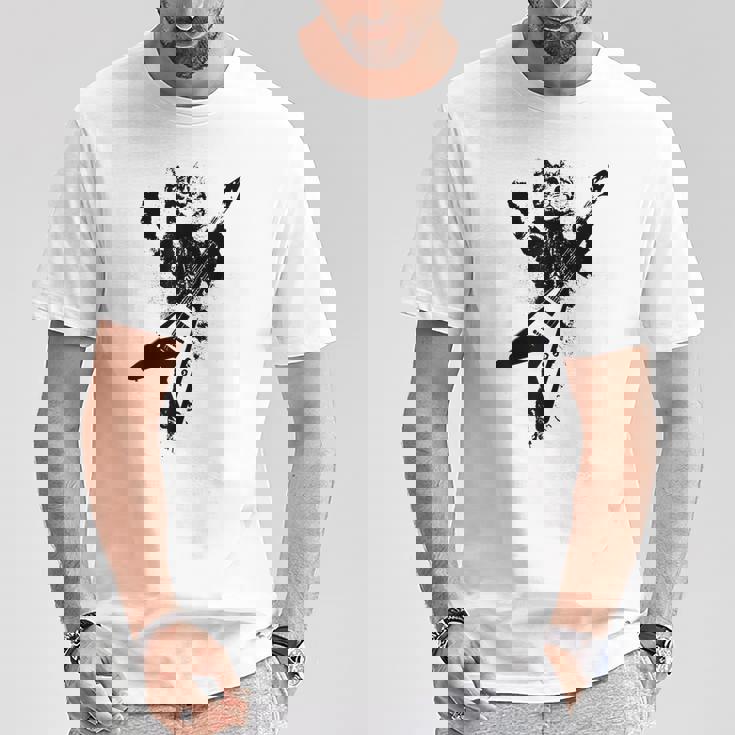 フライングvギターで遊ぶ猫 Tシャツ 面白い贈り物