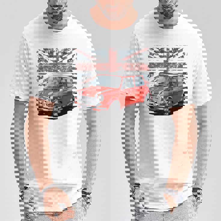 ブリティッシュクラシックカー レッドミニスポーツカー Tシャツ 面白い贈り物