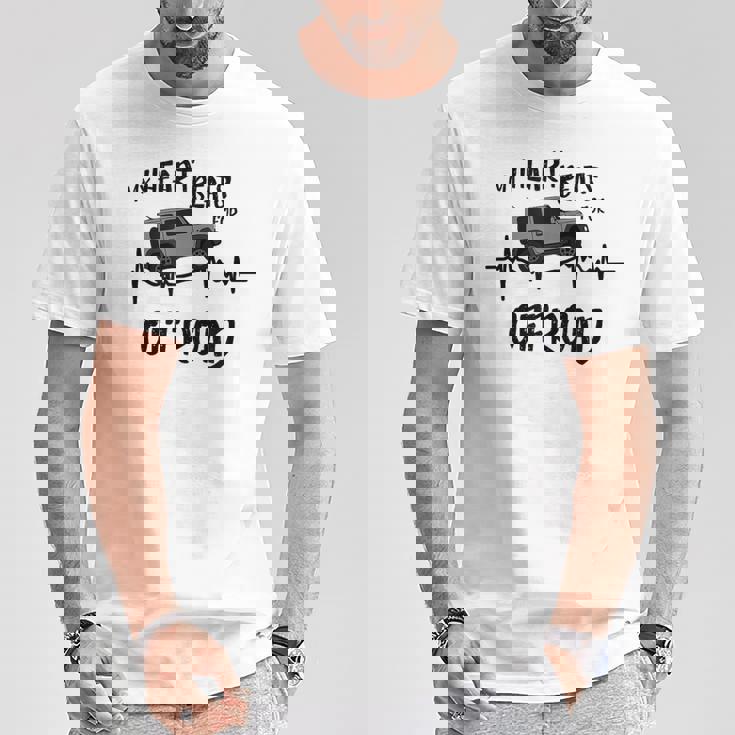 マイハートビーツフォーオフロード 4X4 Jb74 Gj 4Wd ファン用 Tシャツ 面白い贈り物