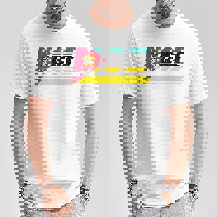 モザンビークデザイン。国旗付きモザンビーク衣装 Moz Tシャツ 面白い贈り物