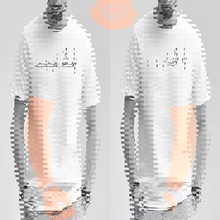 ヨットのハートビートグラフィック Tシャツ 面白い贈り物