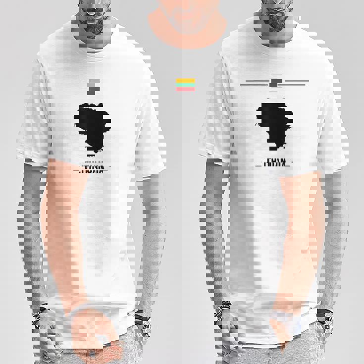 リトアニアの国旗、地図と国名リトアニア。 Tシャツ 面白い贈り物