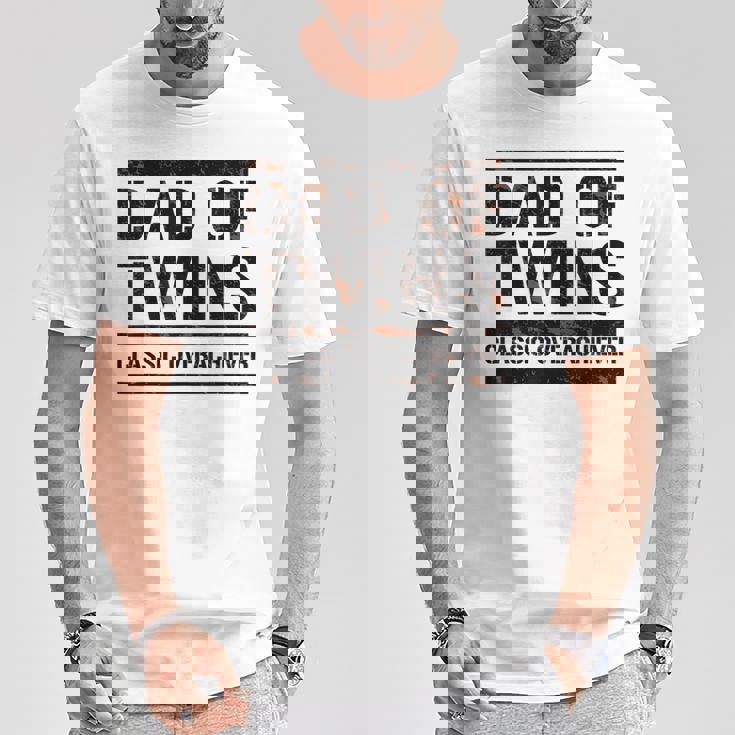 双子の父 父の日 双子のお父さん おもしろい 双子の父 Tシャツ 面白い贈り物