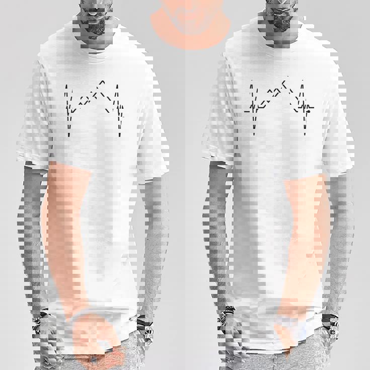 山のハートビート ハイキング 登山 恋人 ハイカー Tシャツ 面白い贈り物