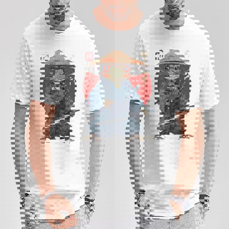 日本の侍カエルの戦士浮世サムライヒキガエルバックプリント。 Tシャツ 面白い贈り物