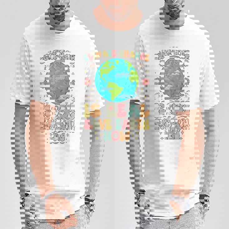 気候変動は本当の地球を救う地球の日 Tシャツ 面白い贈り物