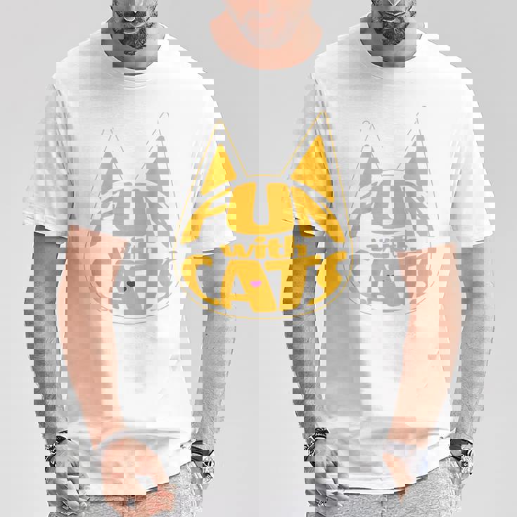 猫と一緒に楽しい！ バックプリント かわいい ねこ好き おもしろ Tシャツ 面白い贈り物