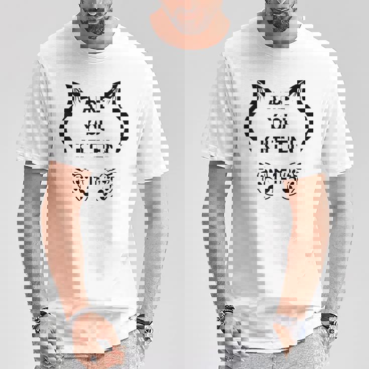 猫好きかい？子猫かっこいいかっこいい Tシャツ 面白い贈り物