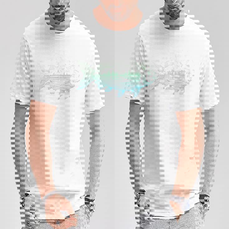 背中 山から形をした涼しい魚 自然 情景 釣り Tシャツ 面白い贈り物