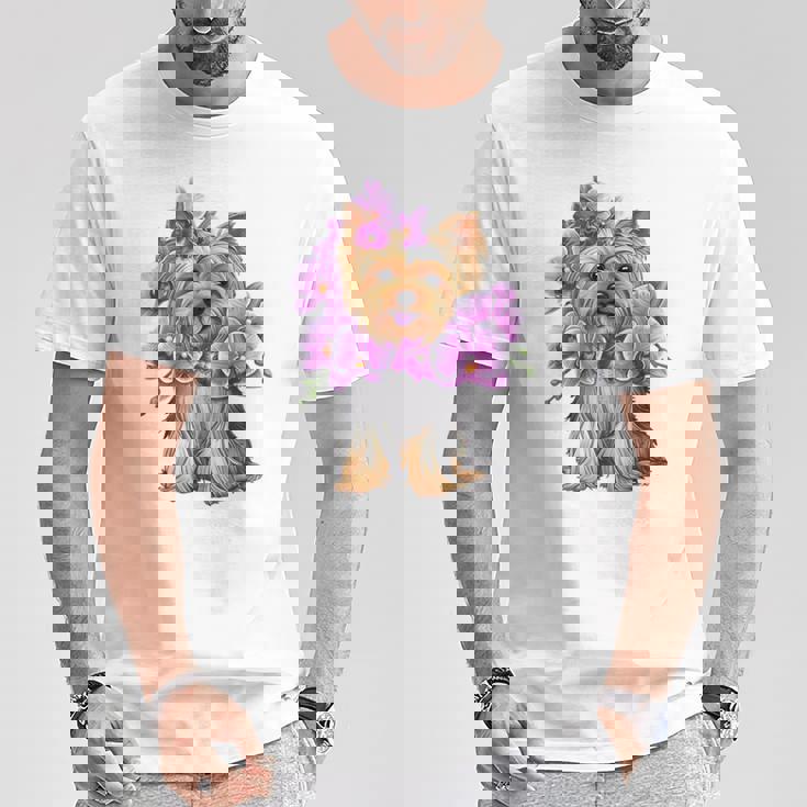 花を持つヨークシャー テリア 長袖tシャツ Tシャツ 面白い贈り物
