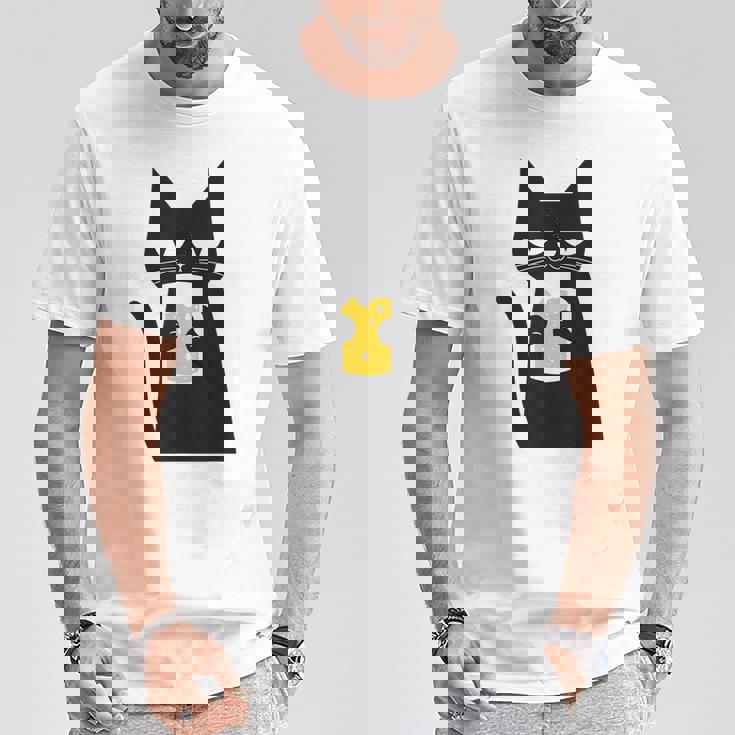 面白い黒猫はビールが大好きおもしろいビール好き Tシャツ 面白い贈り物