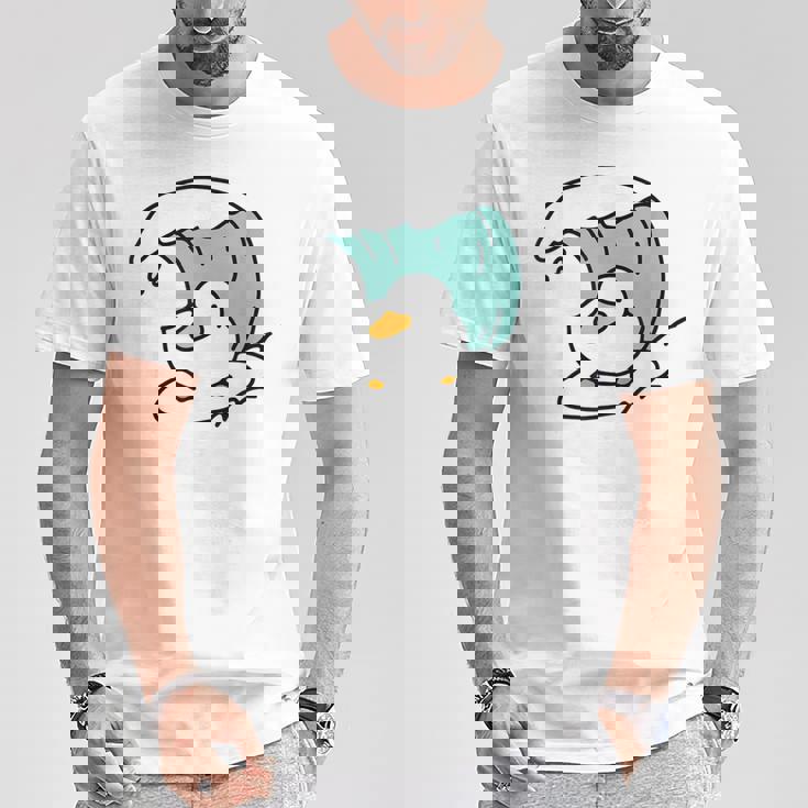 面白くてかわいい小さなアヒルが波をキャッチ。 Tシャツ 面白い贈り物