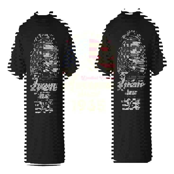 1965 愛国的なイーグル、60歳の誕生日、アメリカ国旗 愛国的 Tシャツ