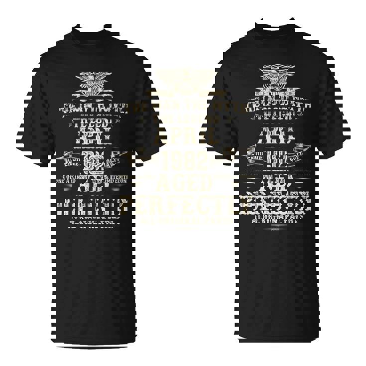 43歳の誕生日プレゼント 男性用 1982年4月 誕生日 Tシャツ