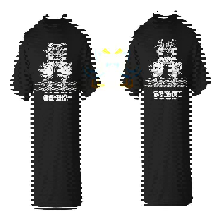 Goose Bumps ユーモラスなことわざ ガチョウの愚かな拳バンプ しゃれ Tシャツ