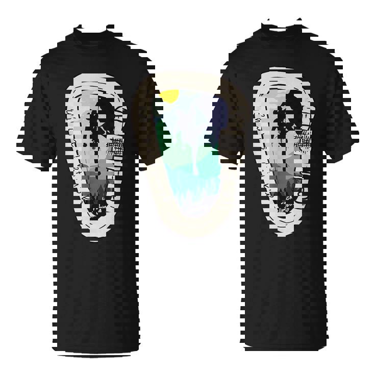 Gravity Is A Myth カラビナ ロッククライミング 山登り Tシャツ