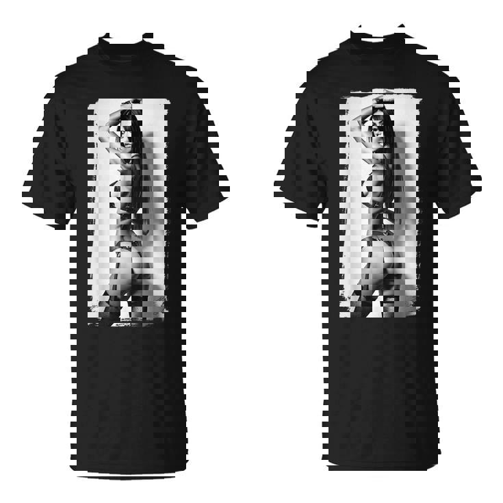 Hot Girl On 男性用 セクシー ブーティー ビキニ モデル 2 Bw Tシャツ