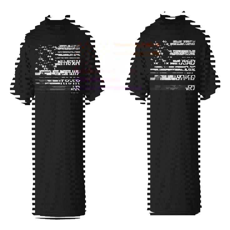 Husband Daddy Protector Hero American Flag Cool Dad Tシャツ