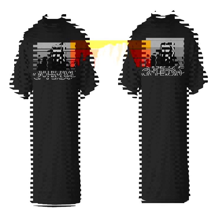 Wanderlust Canyon & Mountains On The Road Tシャツ