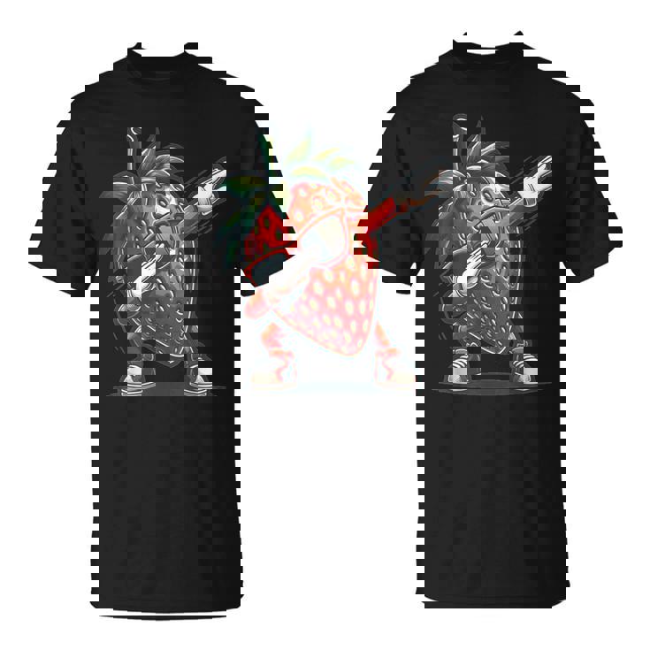 いちごを軽くたたくダンスいちごの果実を軽くたたく Tシャツ