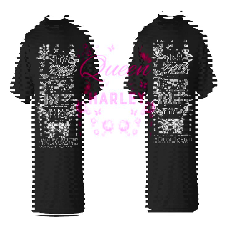 これはハーレーダビッドソンの女王の名前入り誕生日です。 Tシャツ