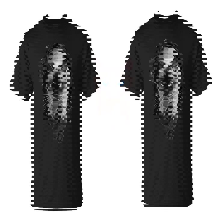 シャム猫が破れた布を突き破り、猫好きに最適です。 Tシャツ